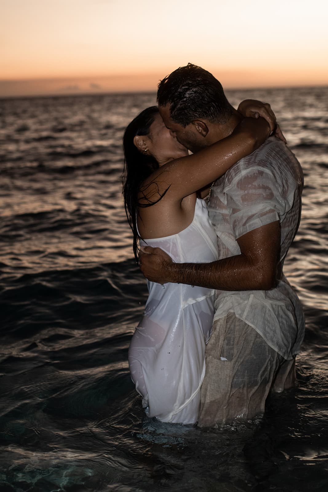 Hawaii couples photographer for capturing your love story