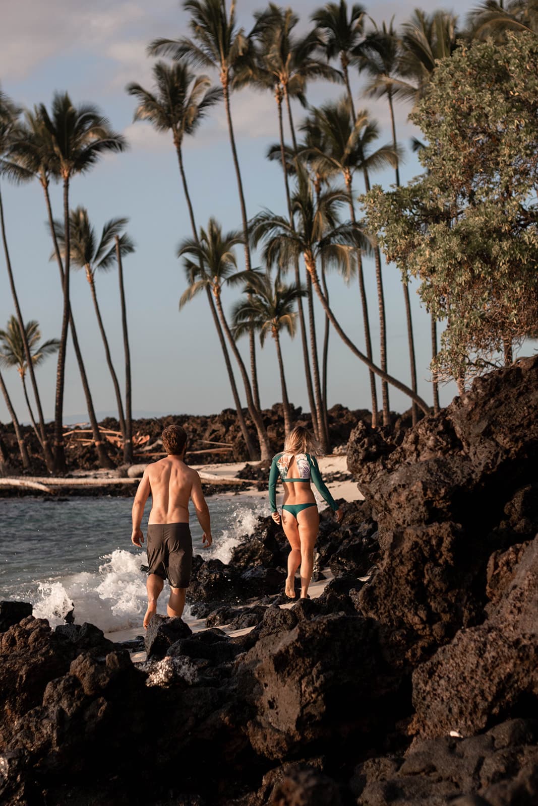 Affordable elopement photography in Hawaii for unforgettable memories