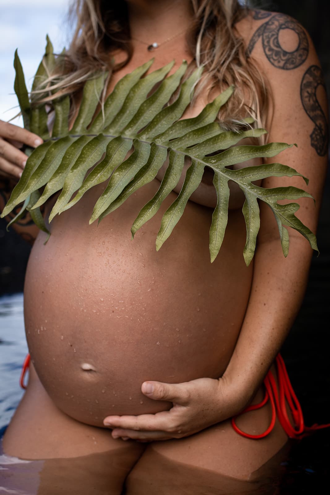 Affordable Oahu maternity photography for unforgettable memories