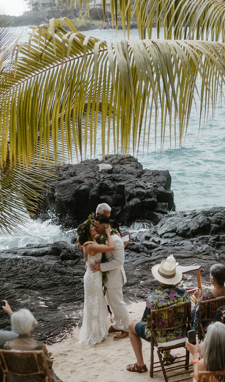 Affordable Oahu wedding photographer for unforgettable memories