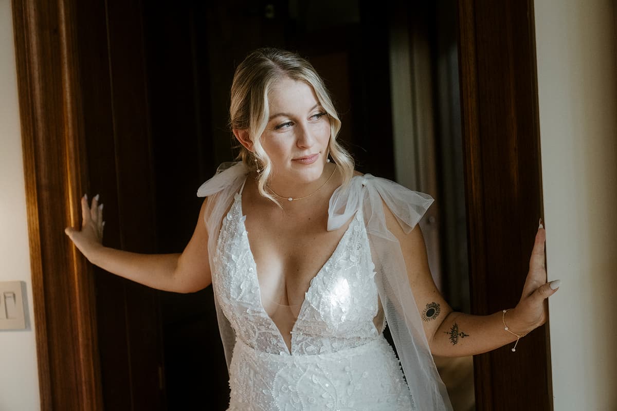 Hawaii cultural wedding photographer for capturing your unique traditions