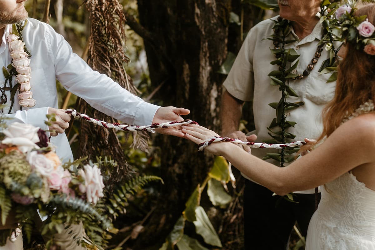 Hawaii wedding videographer for capturing every moment of your special day