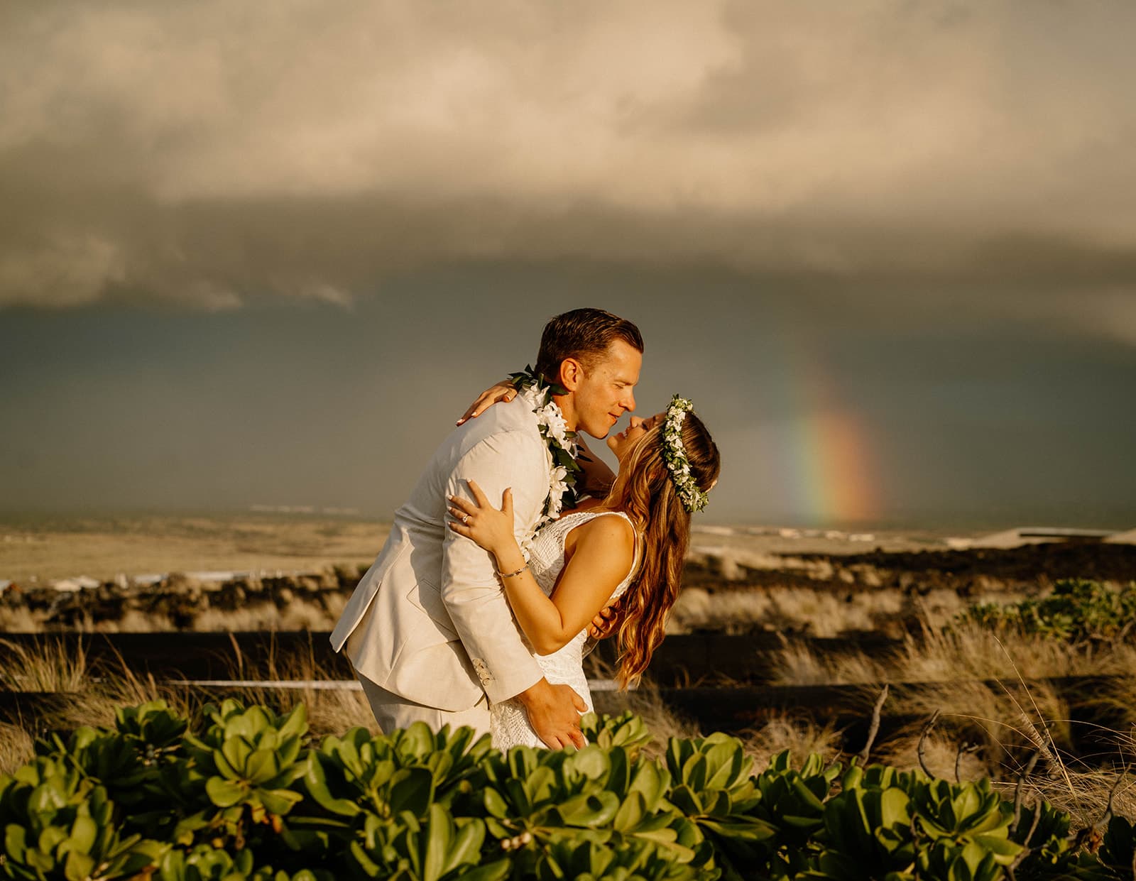 About the best wedding photographers and videographers serving the Big Island of Hawaii, Maui, Oahu, Kauai.