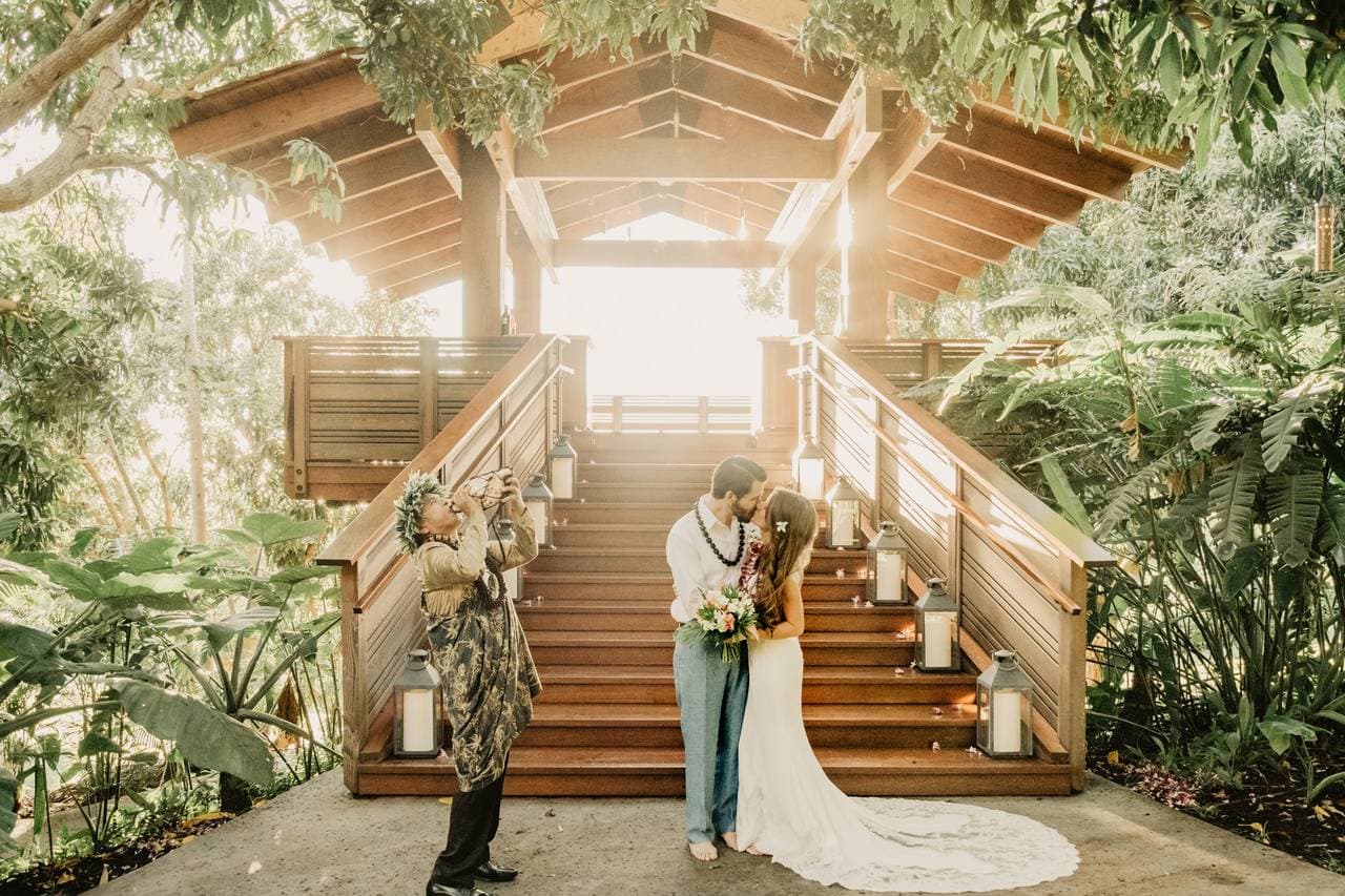 Photographer capturing beach, garden, waterfall & architectural backdrops at Hotel Wailea - Maui - Salt Drifter Photography.