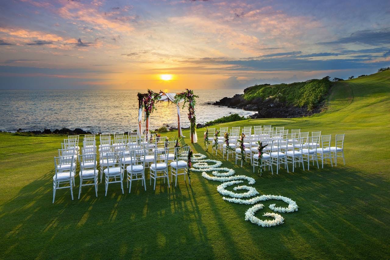 Mauna Kea Beach Hotel - Salt Drifter Photography - Big Island, HI - Vendor: Photographer for Weddings and Events.